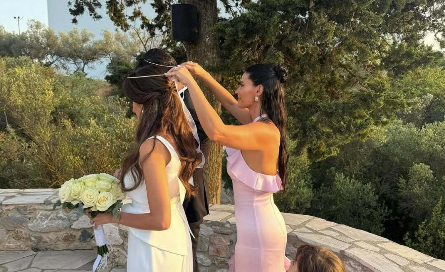 Χριστίνα Μπόμπα: Πάντρεψε την παιδική της φίλη και έγραψε το πιο τρυφερό μήνυμα