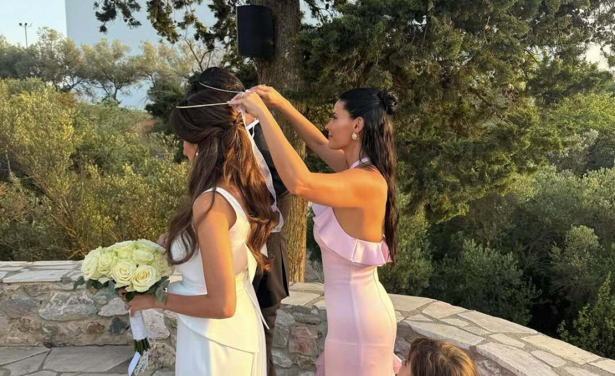 Χριστίνα Μπόμπα: Πάντρεψε την παιδική της φίλη και έγραψε το πιο τρυφερό μήνυμα