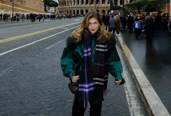 Χρυσοχέρα η Κλέλια Ανδριολάτου: Μπήκε στην κουζίνα και έφτιαξε όχι μία, αλλά οκτώ πίτσες