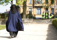 Η Δανία επεκτείνει την απαγόρευση της μπούρκας. Τι σημαίνει αυτό για τις μουσουλμάνες γυναίκες και όχι μόνο;