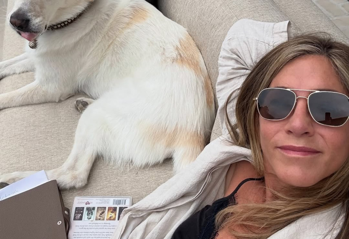 It&#039;s official! Η Τζένιφερ Άνιστον ανέβασε την πρώτη φωτογραφία με τον νέο της σύντροφο