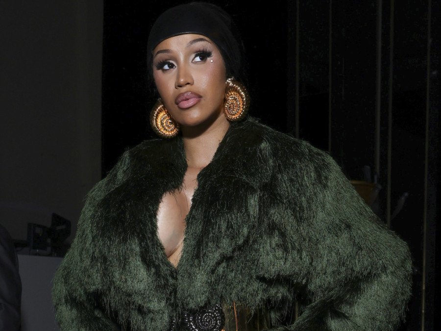 Cardi B: Υποδέχτηκε το πρώτο της παιδί με τον Stefon Diggs και μπαίνει στη «νέα της εποχή»