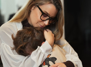 Κατρίνα Τσάνταλη - Ανδρέας Βούλγαρης: Ο γιος τους έγινε 2 και ήδη δείχνει δείγματα από το ταλέντο του στο τιμόνι!