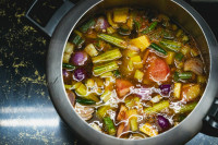 Τα λάθη που κάνουν τα λαχανικά να βγαίνουν άνοστα