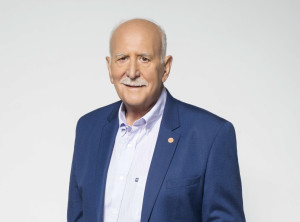 Γιώργος Παπαδάκης: Πέθανε από ανακοπή στα 74 του ο σπουδαίος δημοσιογράφος - Η τελευταία του εμφάνιση στον τηλεμαραθώνιο του ΑΝΤ1