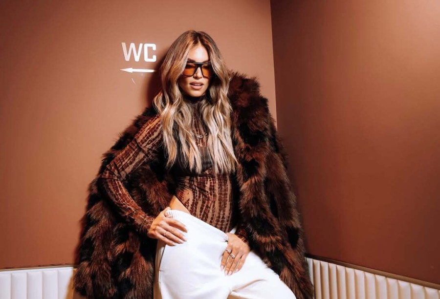 Αθηνά Οικονομάκου: Αυτόν τον καλλιτέχνη θέλει να στείλουμε φέτος στην Eurovision. Συμφωνείς;