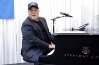 Billy Joel: Δεν μπορεί πια να οδηγεί ούτε να τραγουδά στη σκηνή- Η πάθηση που άλλαξε τη ζωή του