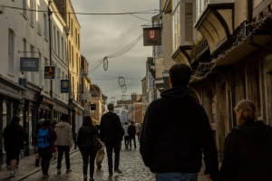 Οι 5 πιο αναζωογονητικές βόλτες που μπορείς να κάνεις τον Δεκέμβριο