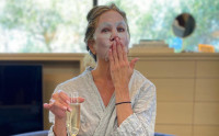 Τα beauty gadgets και το laser που κρατούν τη Jennifer Aniston λαμπερή στα 50+