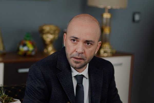 Νόμοι της καρδιάς: Ο Σεργκέν αποκαλύπτει στην Αζρά ότι έχει εξώγαμο παιδί