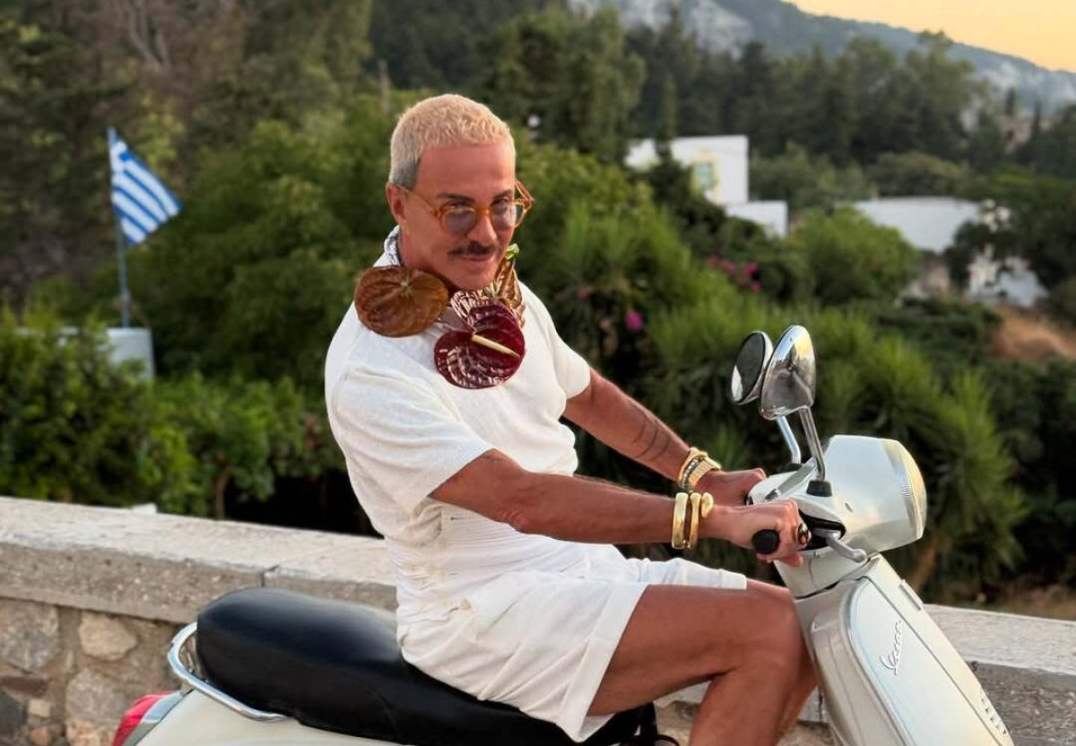 Λάκης Γαβαλάς: Έφαγε «πόρτα» από τη συναυλία της Μαρίνας Σάττι στη Μύκονο και… σάλταρε!
