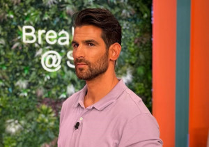 Ετεοκλής Παύλου: Η δύσκολη επέτειος της απώλειας του πατέρα του και ο λόγος που χαμογελά παρά τη θλίψη