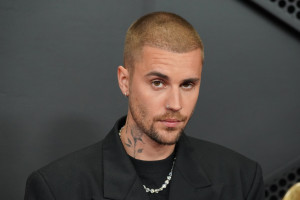 Justin Bieber: Το performance στο Coachella που άλλοι λάτρεψαν και άλλοι χαρακτήρισαν «τεμπέλικο»
