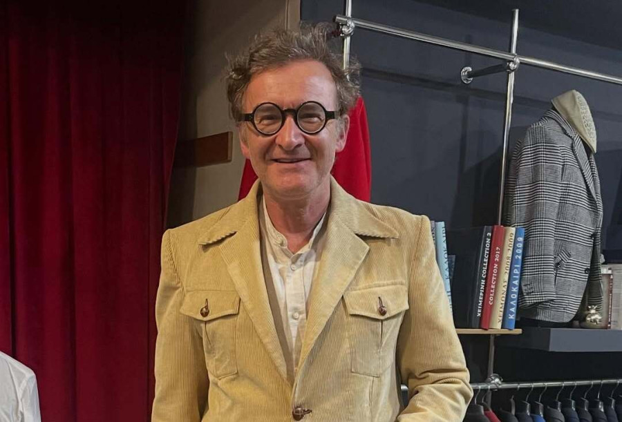 Νίκος Ορφανός για τον όγκο στο κεφάλι του: «Έπιασα τη γυναίκα μου και τον γιο μου και τους το είπα»