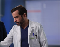 Ο γιατρός: Η αναμνήσεις επιστρέφουν και το παρελθόν χτυπάει την πόρτα του Ανδρέα