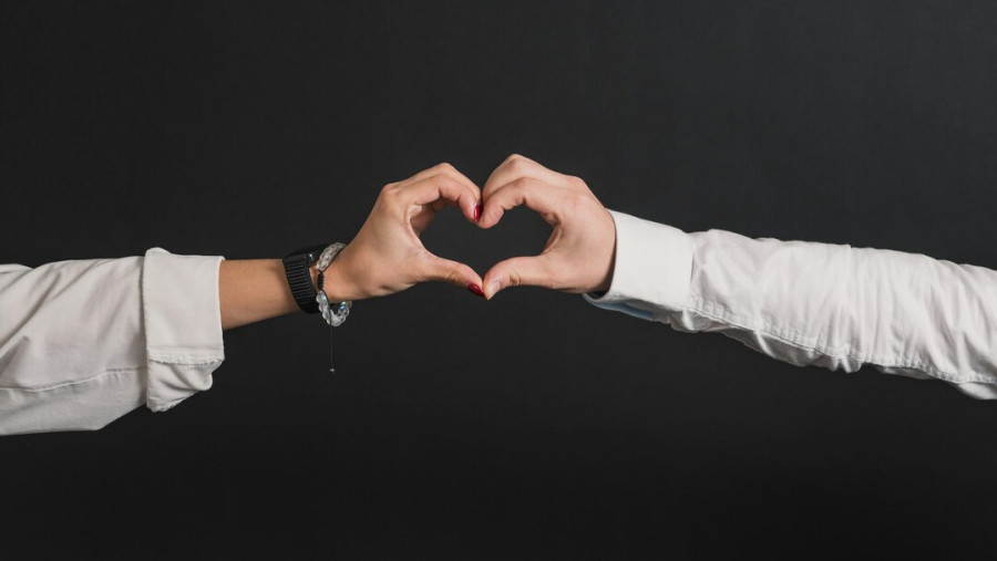 Από τον Kennedy και τη Monroe μέχρι τον Trudeau και την Perry - Οι πολιτικοί που ερωτεύτηκαν εκπροσώπους της showbiz