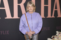 Η Martha Stewart λανσάρει τη δική της σειρά περιποίησης δέρματος