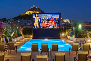 To POOL YOUR CINEMA επιστρέφει στο Ξενοδοχείο Μεγάλη Βρεταννία