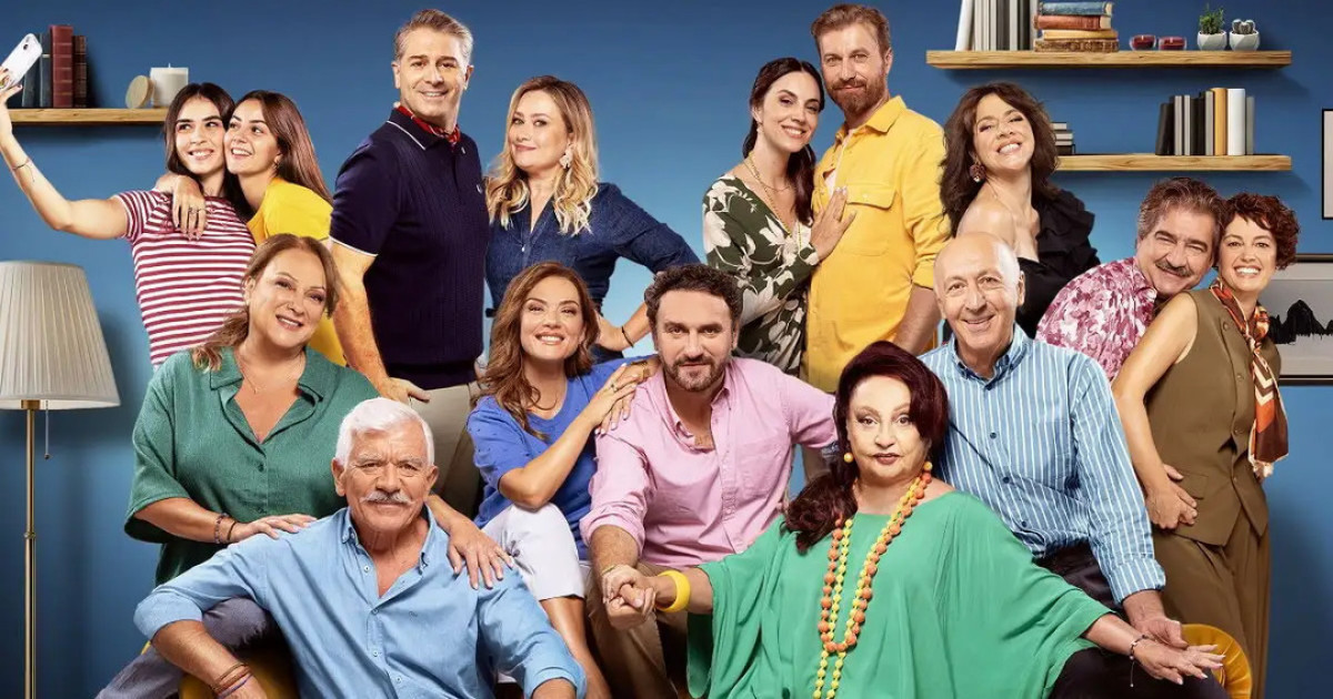 Δημήτρης Λαγούτης: Αυτή κι αν είναι έκπληξη! Ο γιος του Λαγούτη και της Αλικάκη στο «Σόι σου»