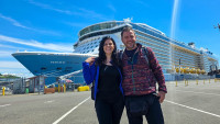 Το Happy Traveller πάει μια συναρπαστική κρουαζιέρα στην Αλάσκα