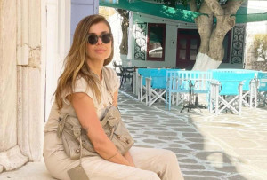 Νεσχάν Μουλαζίμ: Η δύσκολη εγκυμοσύνη, η οστεοπόρωση κύησης και η ζωή με την κόρη της σήμερα
