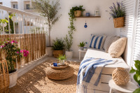 Θες το μπαλκόνι σου να θυμίζει... νησί; 5 deco ιδέες που θα το μεταμορφώσουν