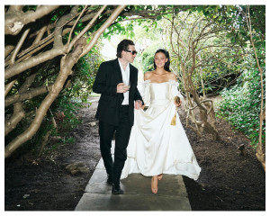 Ο γάμος του Brooklyn Beckham: Πώς το διαδίκτυο άρπαξε την «ακατάλληλη χορευτική στιγμή» της Victoria Beckham