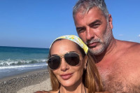 «Λίγο ακόμα καλοκαίρι» ζει η Δέσποινα Βανδή με τον Βασίλη Μπισμπίκη στην Κρήτη