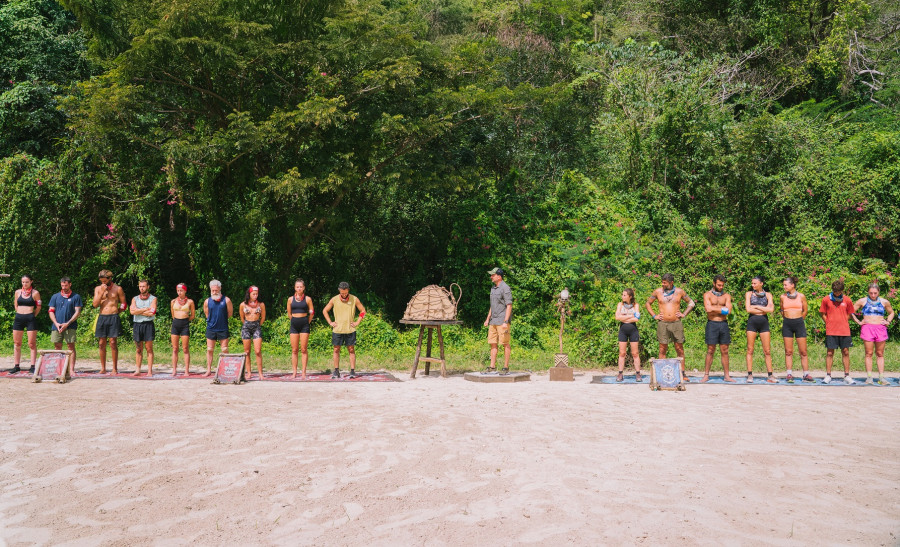 Survivor: Επιστρέφει απόψε με τις δύο ομάδες διχασμένες και τρομερή ένταση στους πάγκους στον αγώνα για την ασυλία