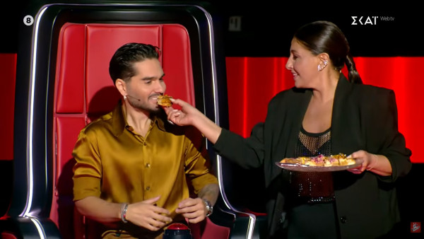 The Voice Πρεμιέρα: H viral γιαγιά, η «αγγούροβα Φεντόρουφ», τα σουηδικά γλυκά, η μελατονίνη Μουζουράκης και το πρώτο φαβορί