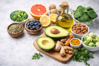 Οι τροφές που κάνουν καλό στο συκώτι και βοηθούν τον οργανισμό να αποτοξινώνεται φυσικά