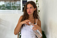 Τι είναι το “fanxiety face”, οι ρυτίδες που δημιουργούμε από το άγχος;