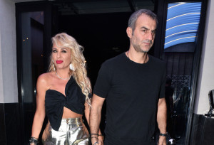 Γωγώ Μαστροκώστα: Το τάμα που έκανε μετά την πρώτη μάχη με τον καρκίνο και ο Τραϊανός Δέλλας που γύριζε μοναστήρια
