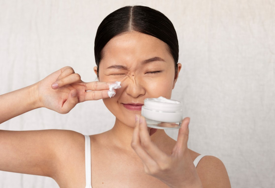 Notox: αυτή η κορεάτικη κρέμα με άμεσο lifting effect έχει τρελάνει τους λάτρεις του skincare