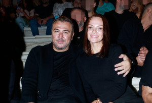 Αντώνης Ρέμος: Η γνωριμία του με την Υβόννη αποδεικνύει ότι μια έξοδος -με το ζόρι- μπορεί να αλλάξει τα πάντα