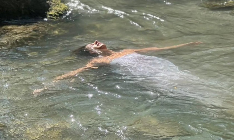 Αναστασία Παντούση: Από δίπλα στο ποτάμι μέσα στο ποτάμι... παγώσαμε που την είδαμε