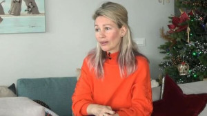 Άριελ Κωνσταντινίδη: Σκέφτεται βάφτιση εις τριπλούν και κάνει μια εξομολόγηση που δεν περίμενε κανείς