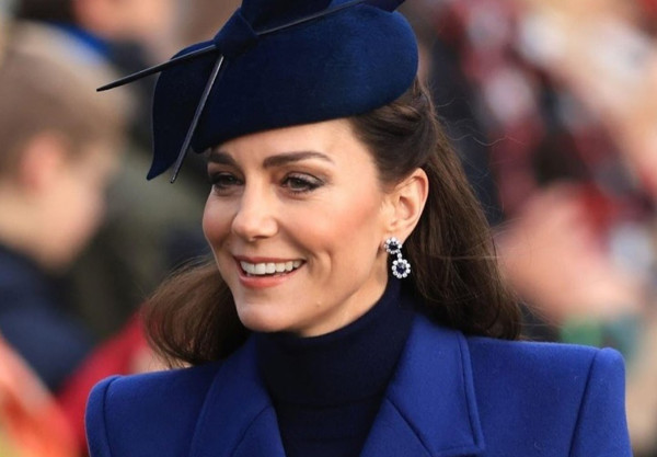 Η Kate Middleton τιμά τη Lady Di με ένα συμβολικό κόσμημα που κάποτε ανήκε σε εκείνη
