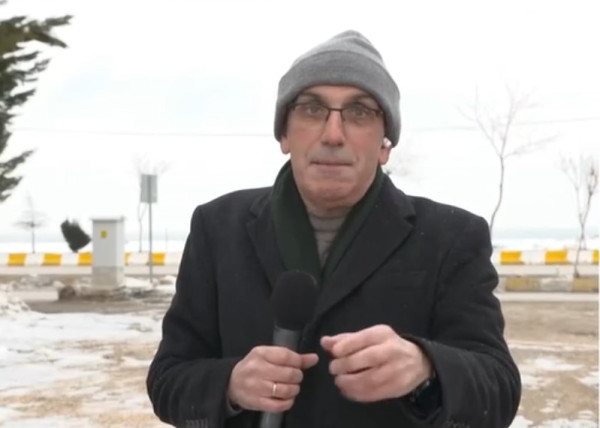 Σήμερα: Πάγωσε ο Μανώλης Κωστίδης και έδωσε πάσα για διάλειμμα μόνος του!