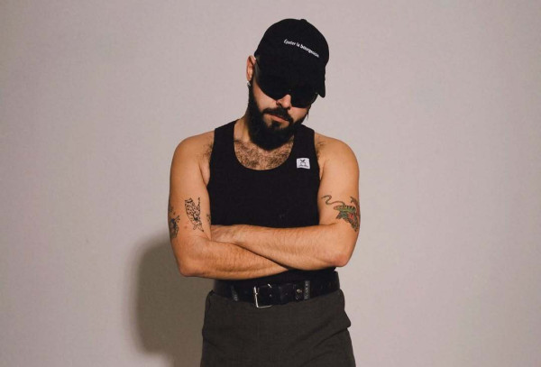 Akylas: Έβαλε φρένο στον έρωτα μετά τη Eurovision και εξηγεί το γιατί