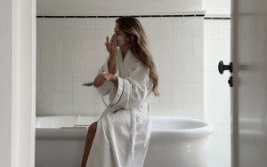 5 skincare μύθοι που σαμποτάρουν το δέρμα σας