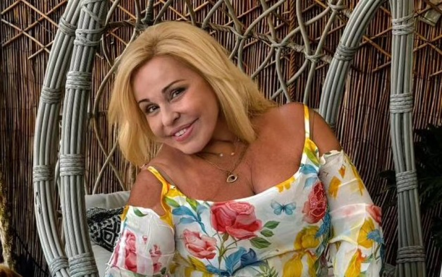 Μπέσσυ Αργυράκη: Η περιπέτειά της στη λαϊκή και η μεγάλη επιτυχία στη μαγειρική της