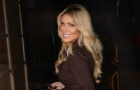 Κατερίνα Καινούργιου: Η τρυφερή κίνηση του σκύλου της (που κάθε κατοικίδιο κάνει)