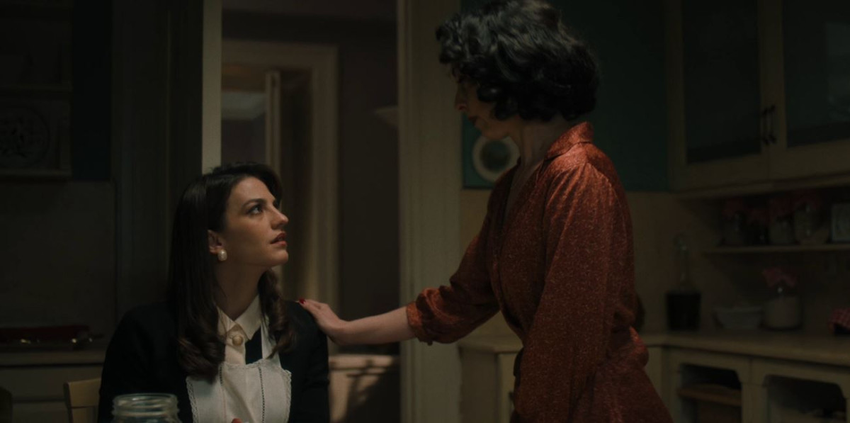 Το σπίτι δίπλα στο ποτάμι: Μελισσάνθη και Απόστολος υιοθετούν το μωρό της Χλόης. Θα τους κρατήσει αυτό μαζί;