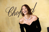 «Η απάντησή μου δεν είναι ένα λίφτινγκ»: Στα 60 της, η Teri Hatcher αγκαλιάζει την ηλικία της και υπερασπίζεται τη φυσική ομορφιά