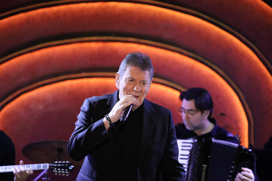 Άγγελος Διονυσίου: Η συμβουλή του πατέρα του που κρατάει, η περιουσία που τους άφησε και η υπογραφή για το σήριαλ που δεν έγινε