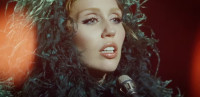 Disco Lips: Η τάση που φέρνει το πάρτι στα χείλη σου
