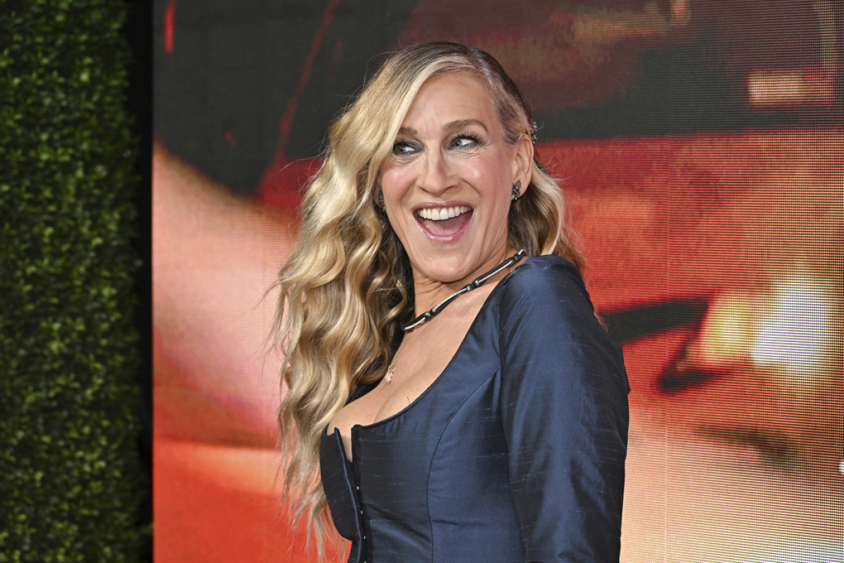 Η Sarah Jessica Parker καταγγέλλει τα διπλά στάνταρ γύρω από το Sex & The City