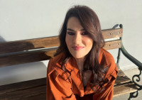 Κατερίνα Ζαρίφη: «Δεν με έχω φανταστεί νύφη. Είμαι στο όριο να πάρω την απόφαση αν θα κάνω παιδί»