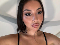 Το "flat eyebrow" trend είναι το απόλυτο κόλπο για ανόρθωση των ματιών χωρίς χειρουργείο